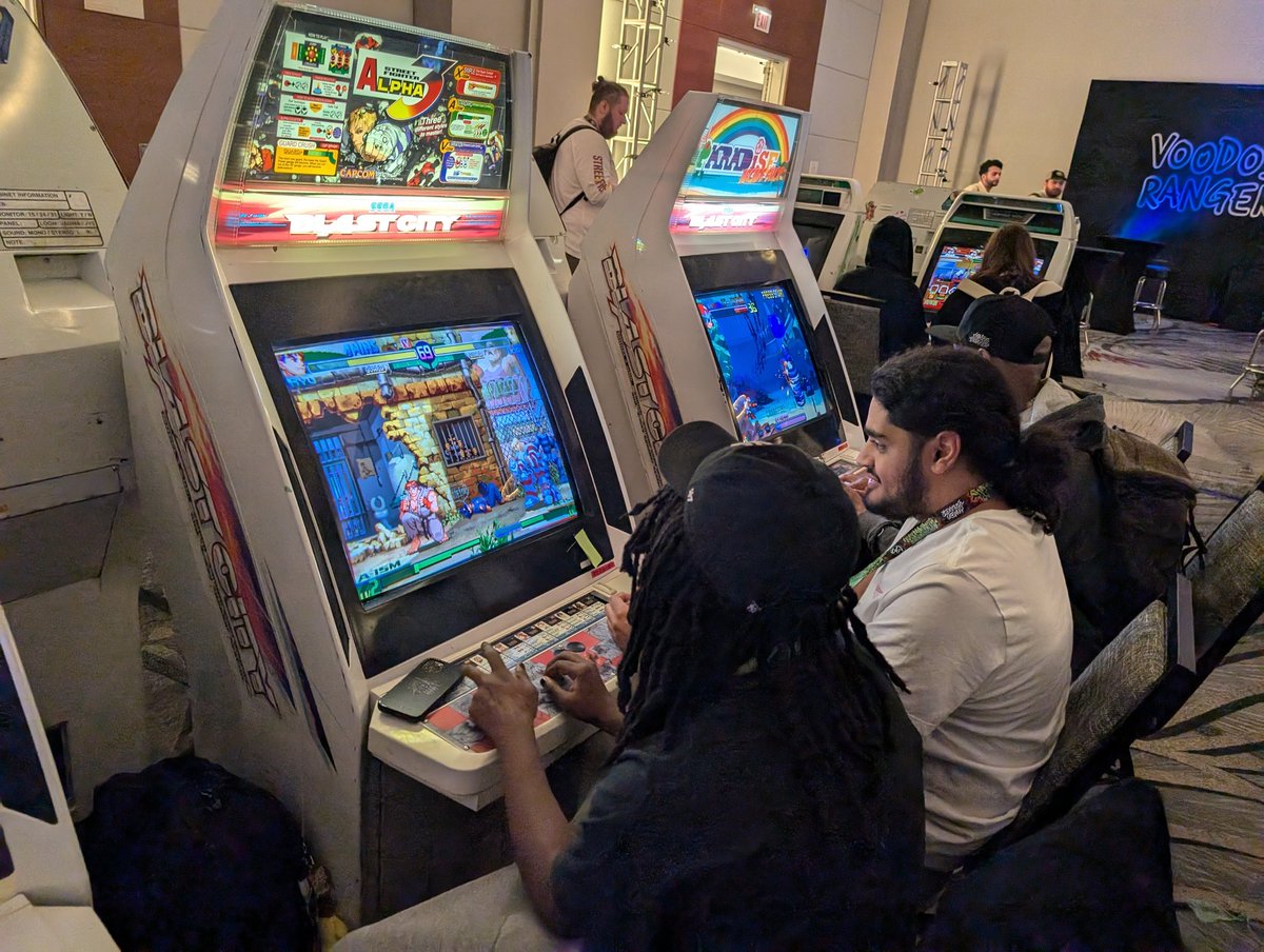 ArcadePosting's tweet photo. Arcade Random Posting https://t.co/XtRv0f0In1