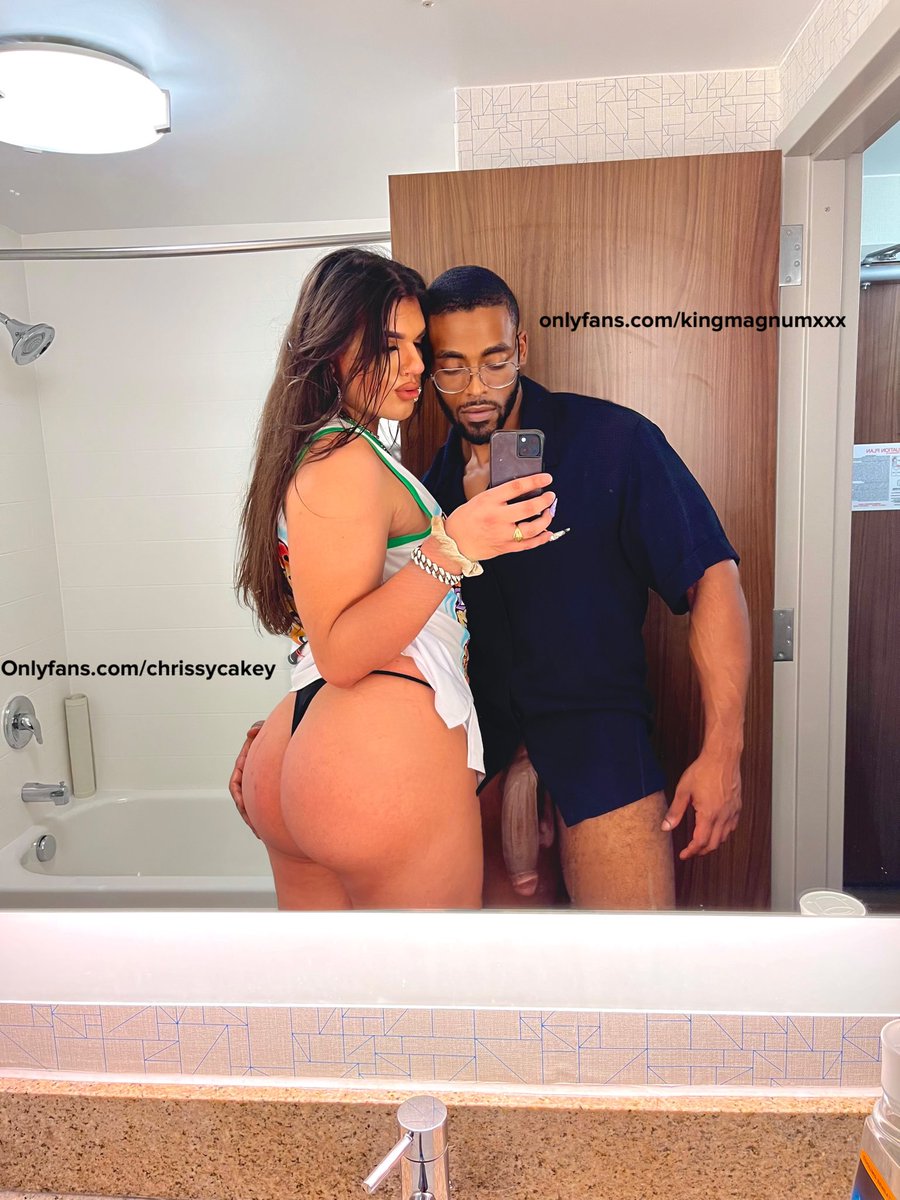 Chrissy Cakey tweet media