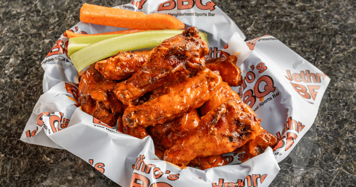 jethrosbbqdsm's tweet photo. 2 FOR 1 WINGS, cold drinks, and a table waiting for you at Jethro's ๐
Come in and Try the Sauce of the month Hot Honey with Lola's Beloved Family Recipes!
#WingNight #DesMoinesEats #DSMFoodies https://t.co/uHqCxT9T8F