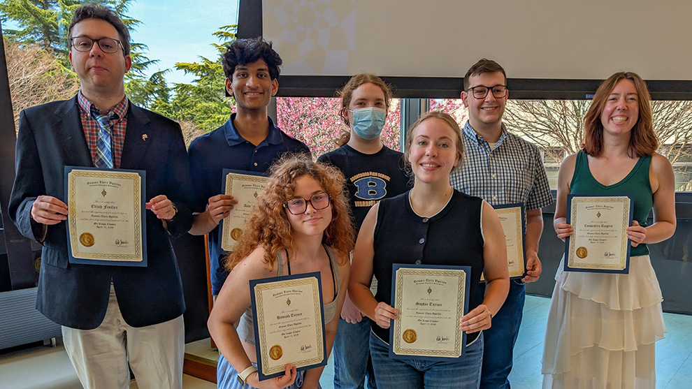 HofstraU's tweet photo. The Department of Global Studies and Geography recently inducted eight students into Mu Kappa, Hofstra University’s chapter of Gamma Theta Upsilon (GTU), the international honor society in geography. 🗺️

Learn more: https://t.co/4bu7fCYsVX https://t.co/epI5WlXa0C