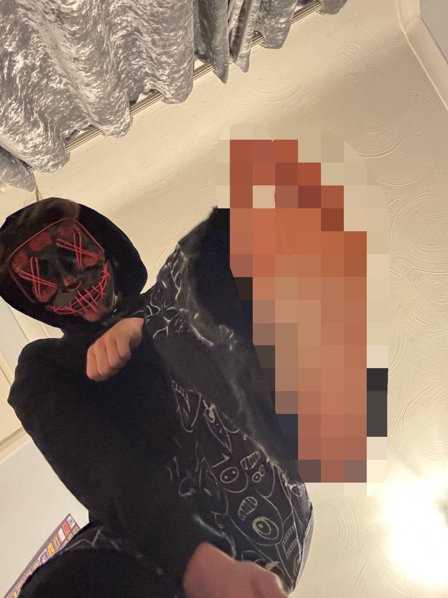 masterxou's tweet photo. Oops, no feet for you today, guess you’re just gonna have to get stoopid over pixels bro https://t.co/G7qYBGakiS
