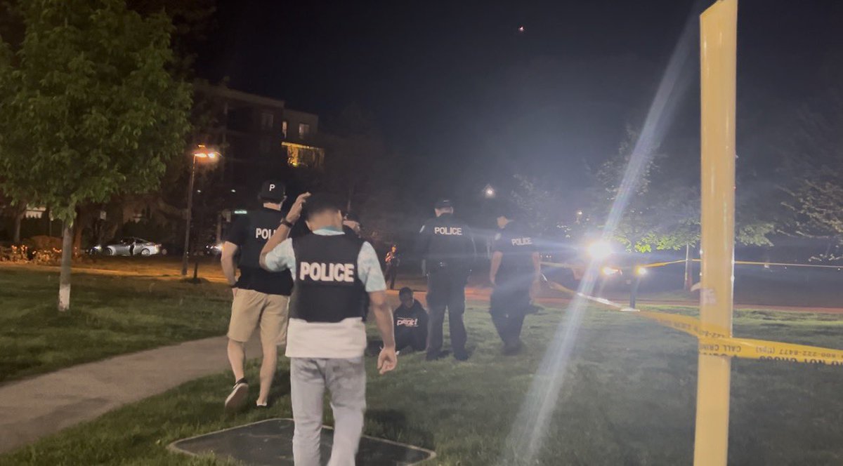 Canada Cop Watch tweet media