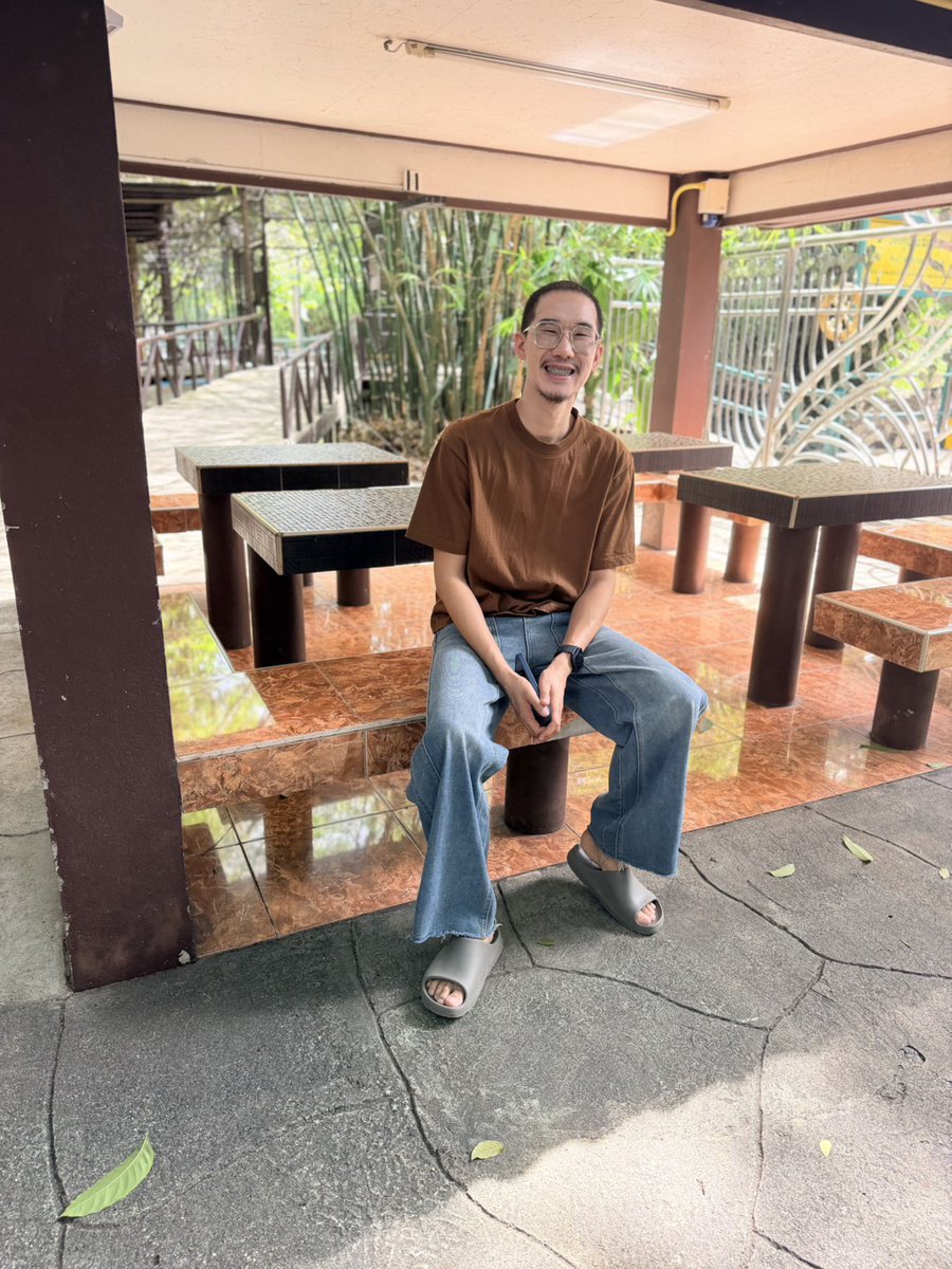 ABCD002534's tweet photo. 🪷“4 กฎความสงบของชีวิต”
.
1️⃣ ไปหาคนที่มาหาคุณ
2️⃣ โทรหาคนที่โทรหาคุณ
3️⃣ สนับสนุนคนที่สนับสนุนคุณ
4️⃣ วางเฉยต่อคนที่เมินเฉยคุณ
.
เลือกคนที่ทำเพื่อคุณ
ไม่ใ���่คนเห็นแก่ตัวเอง ที่ไม่แคร์คุณ
#ลาดกระบัง https://t.co/Rh193umXNl