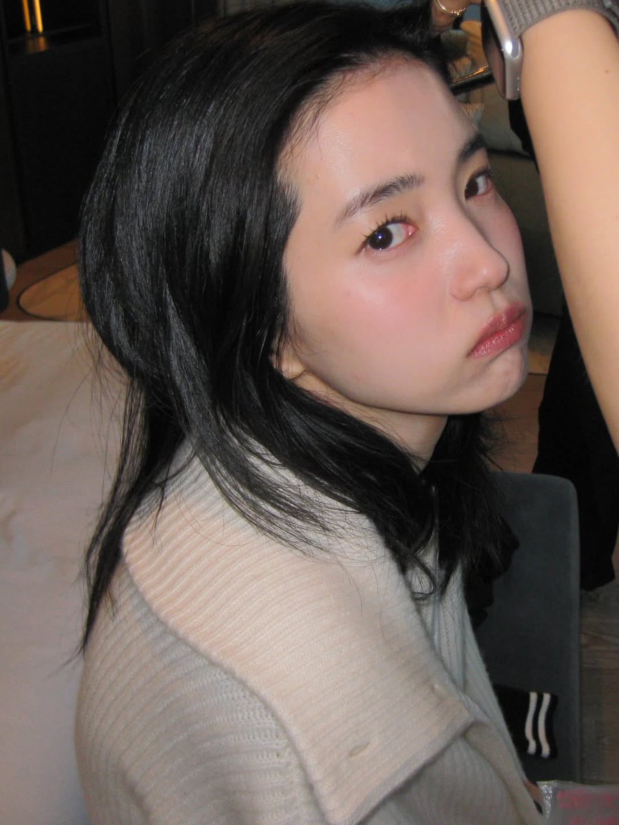 taeristgrm's tweet photo. 260520 김태리 인스타그램 업데이트 📸

https://t.co/i7IucPBOqw…

#김태리 #탤스타그램 https://t.co/quBVD6NebB