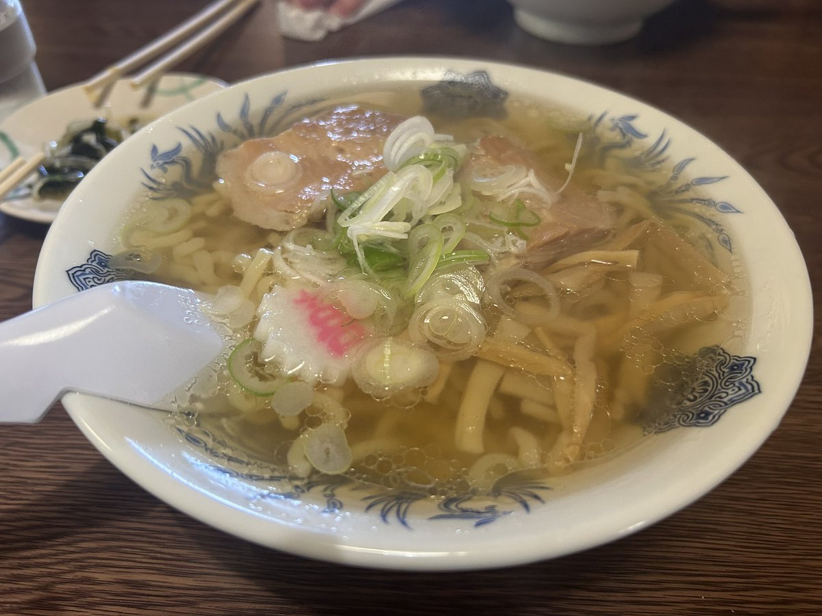s0uth_sk's tweet photo. ゴールデンなウィークでした

このほかにヨーグルトフラペチーノも飲んでます、てへ https://t.co/4diAfHFSLo