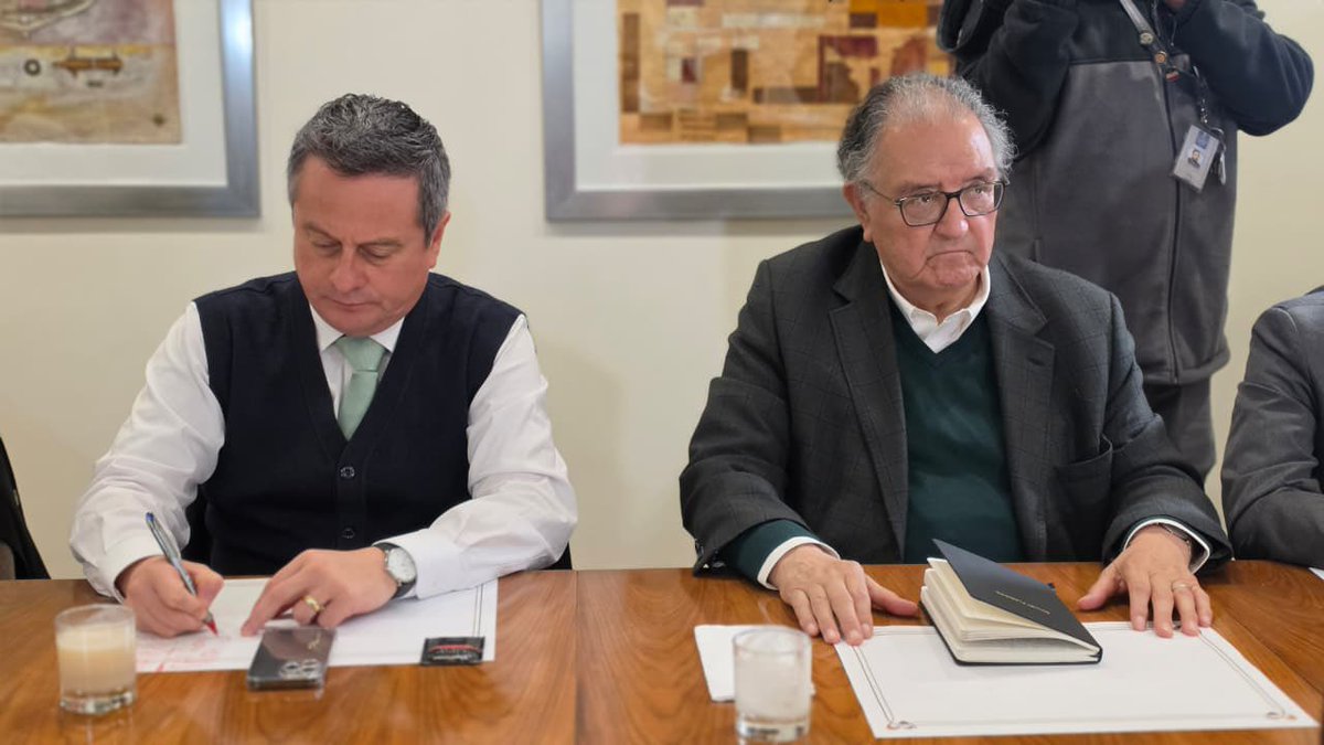 Democracia Cristiana tweet media