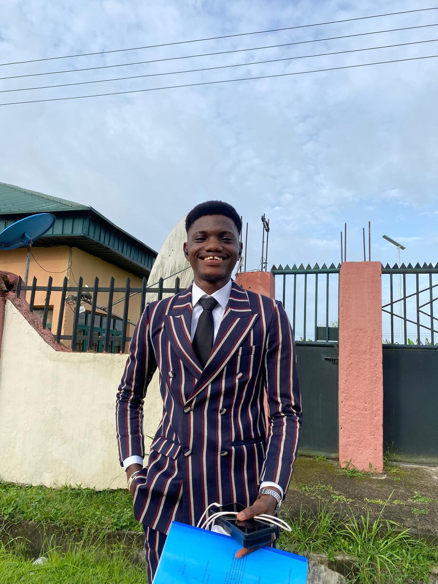 _IamBelieve's tweet photo. ....𝘪𝘯 𝘱𝘢𝘳𝘵𝘪𝘢𝘭 𝘧𝘶𝘭𝘧𝘪𝘭𝘭𝘮𝘦𝘯𝘵 📚🎓
Seminar defense done, unto the next 🚀📚🎓😌 https://t.co/OBRbQfgdUo