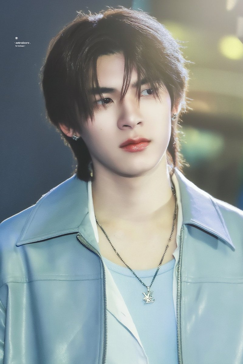𝐚𝐬𝐭𝐫𝐚𝐥𝐳𝐞𝐫𝐨. tweet media