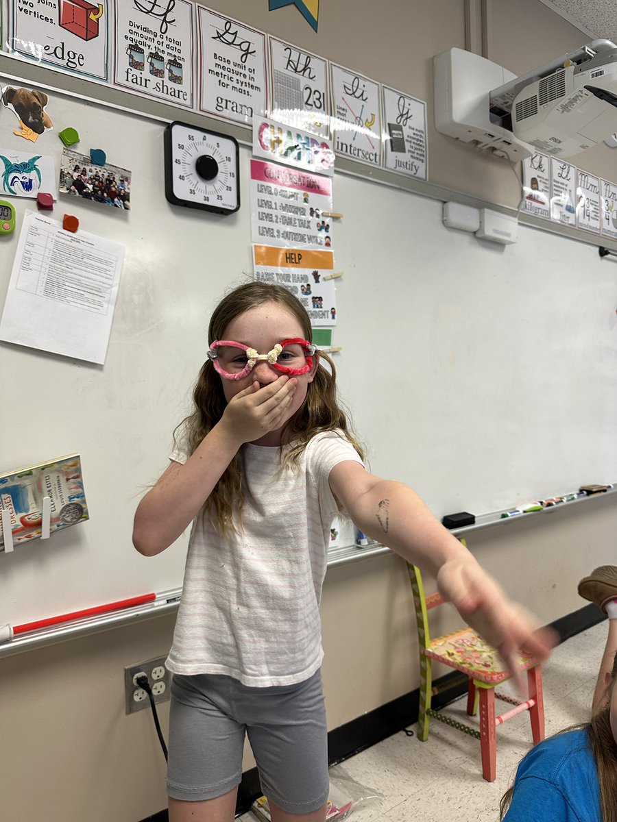 mwrightRNE's tweet photo. Art Day Fun!!!!! #RNEgreatthings https://t.co/UN0vC6ZfRg