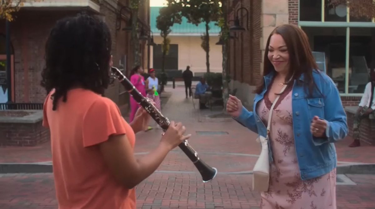 OldeTownConyers's tweet photo. Recognize the background? 👀🎬
Parts of Be Happy were filmed right here in Olde Town Conyers last November 👀
From everyday strolls to movie scenes, you never know what you’ll spot in Olde Town ✨

#OldeTownConyers #FilmInGeorgia #OnSet #VisitConyers #MadeInGA https://t.co/FaEI1iqeP3