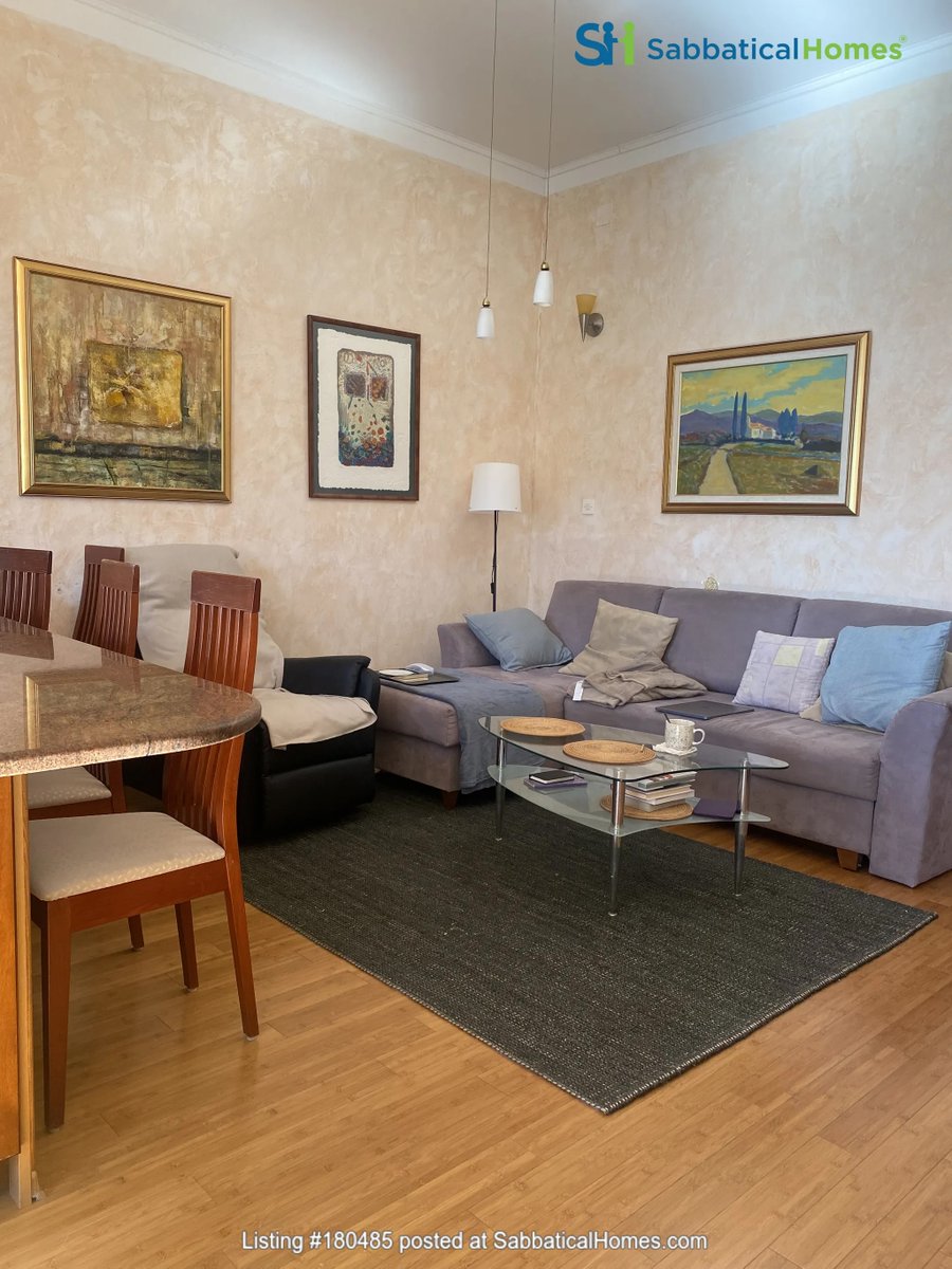 SabbaticalHomes's tweet photo. Apartment in historic Pula overlooking the sea, steps from Roman landmarks, cafés, markets, and the waterfront promenade along the Adriatic coast.

https://t.co/YpAtV8lwIR 

.
.
.
#sabbaticalhomes #sabbatical #Academictravel #academics #Croatia https://t.co/jM1zqlyvAd