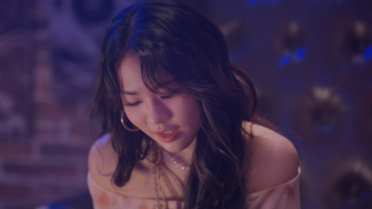 MLG_MagicMove's tweet photo. บางครั้งความรักก็ไม่ได้ต้องการคำตอบที่ถูก
#MagicMoveEP5 https://t.co/1pp9jSQGhy