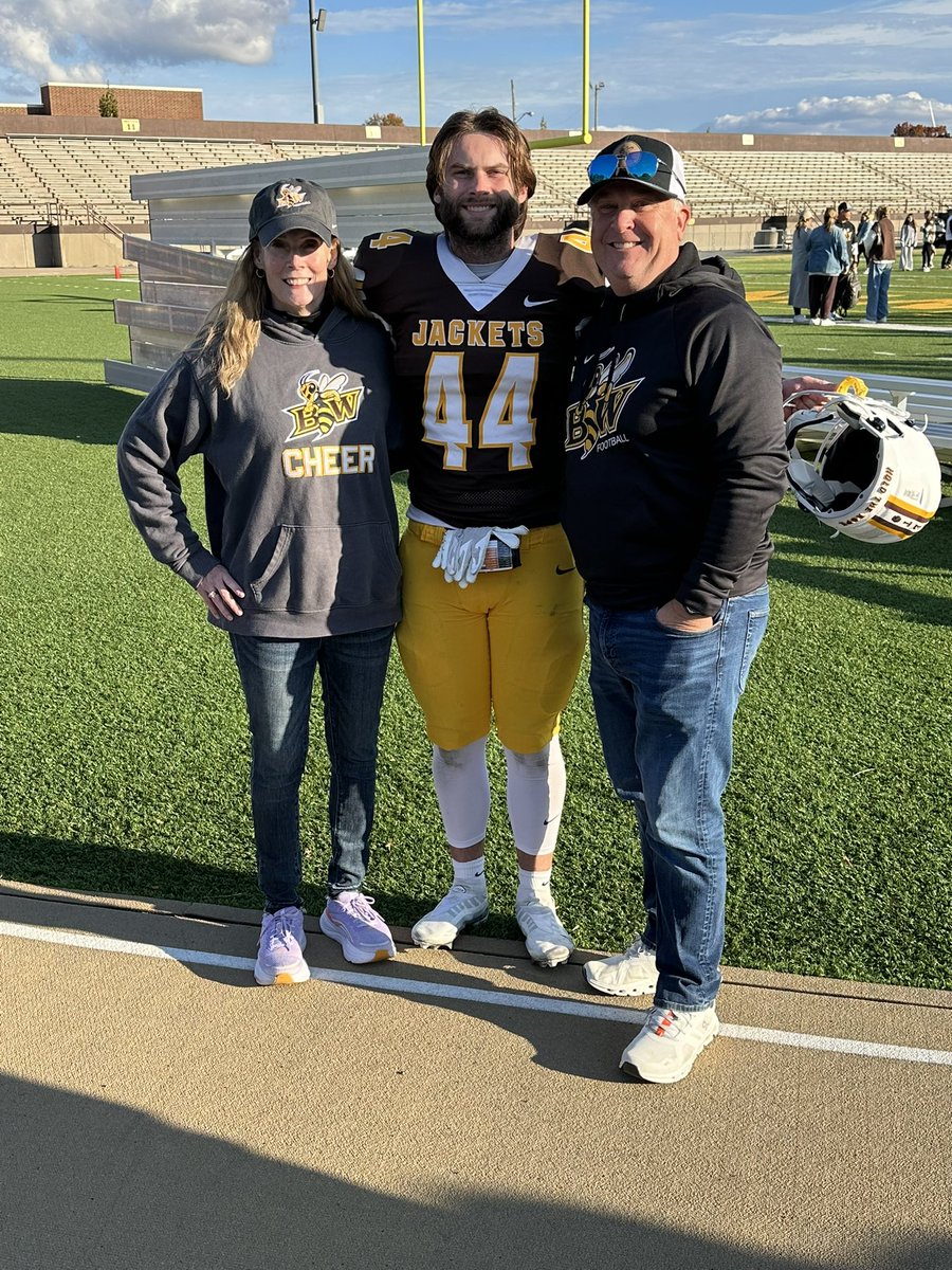 PatrickKnox11's tweet photo. Happy birthday @qknox10.  Excited for your coaching future and the next 2 years learning at @BWFootball_ https://t.co/1qfAWcmF1s