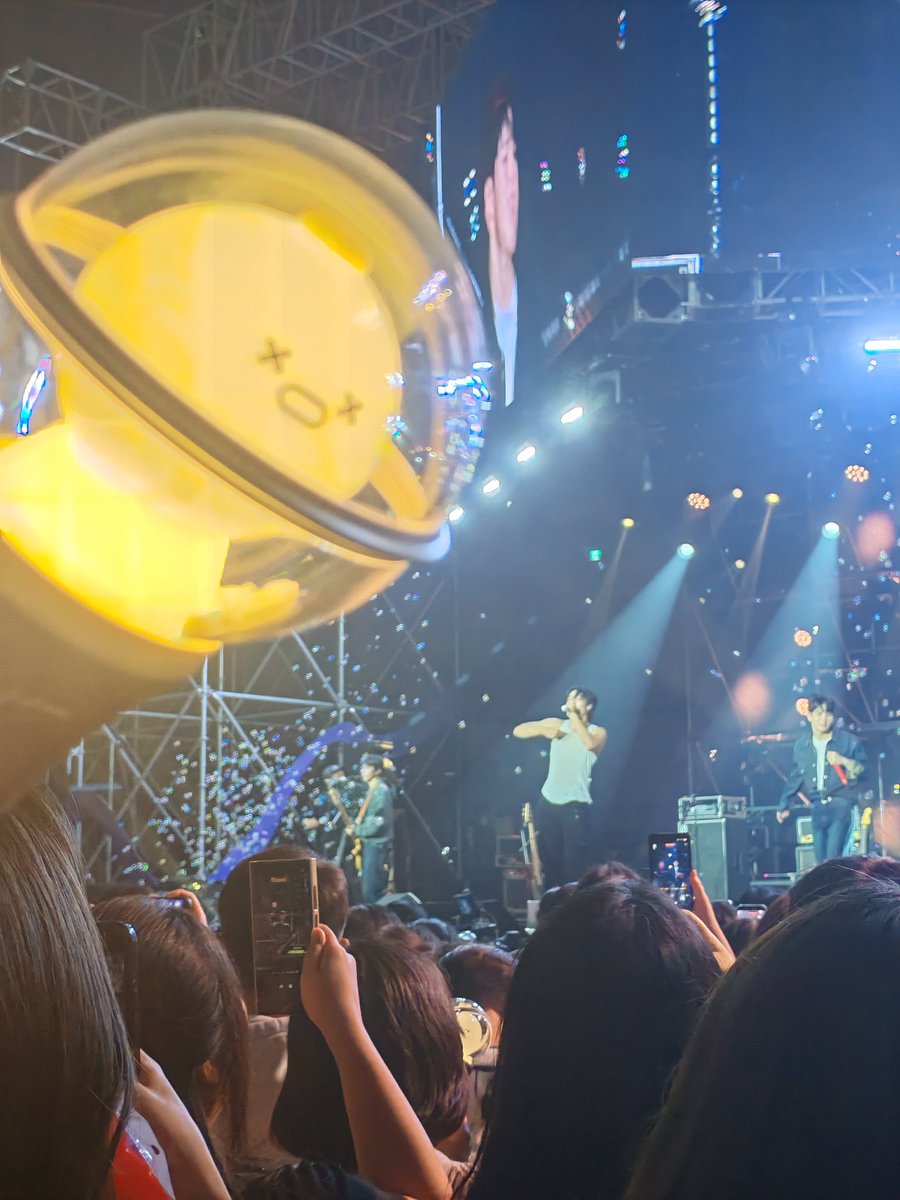 NFlyingCR's tweet photo. Feliz 11° aniversario a la banda que me hace feliz, me hizo soñar, y me llevó a viajar miles de kilómetros sólo para verlos.
N.Flying Costa Rica siempre apoyará y amará a N.Flying, ¡hasta los 80!
Let's Roll! ❤️🇨🇷
#NFlying #Happy_11th_Nf_day #엔플라잉 https://t.co/vu60KEgYvW