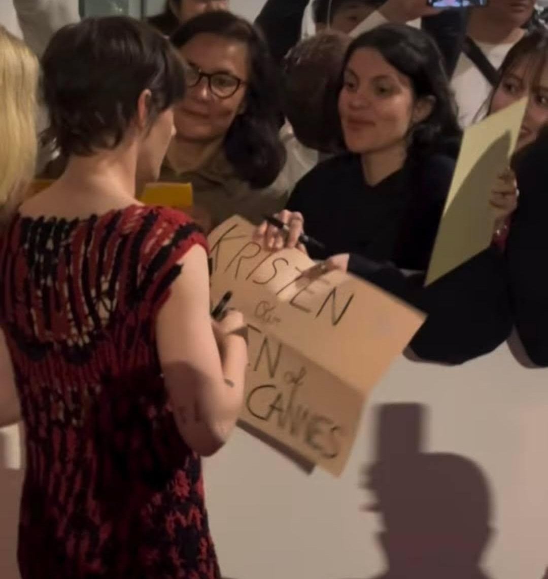 Addictoski's tweet photo. Forever grateful for her 💗 #kristenstewart #cannes2026 https://t.co/YM1Vdjkzjr