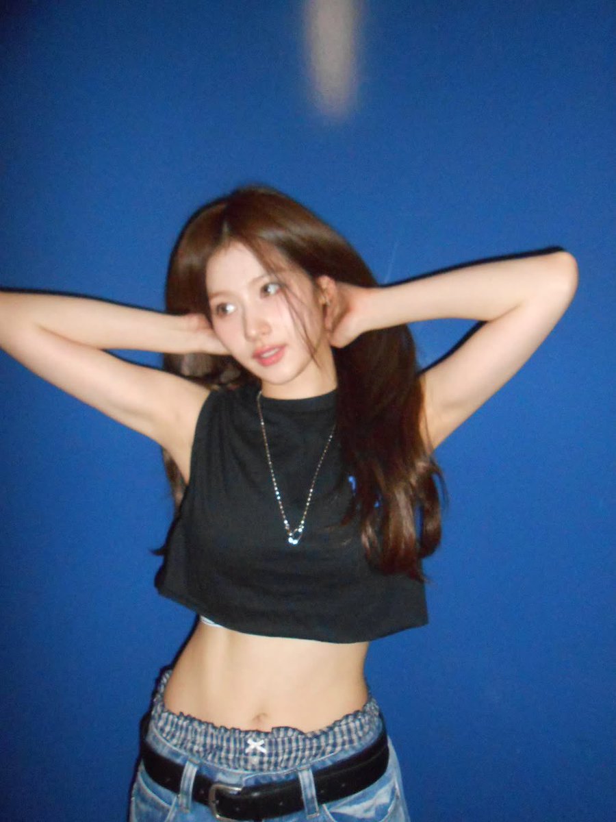 xel loves sana piercing tweet media