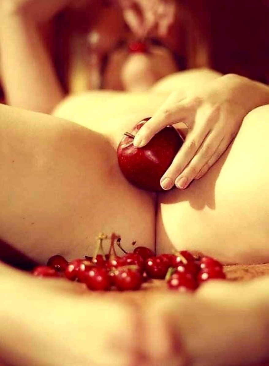 Sensuality is art... tweet media