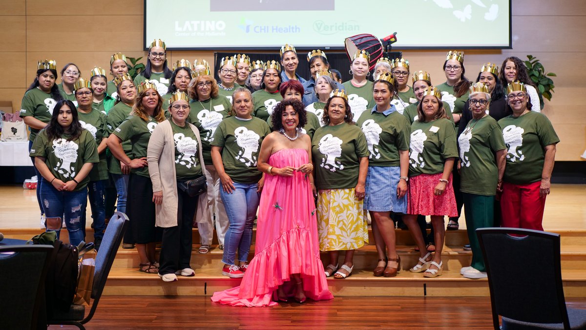 latinocenterorg's tweet photo. 🙌 Huge shoutout to MioTees for being an amazing partner to the Latino Center! For 4 years, they’ve invested in our interns, creating opportunities for growth and development. 

👕 From Siembra apparel to Women’s Health Conference &amp; P2S shirts, they help elevate our community! https://t.co/a6h1ppXYPa