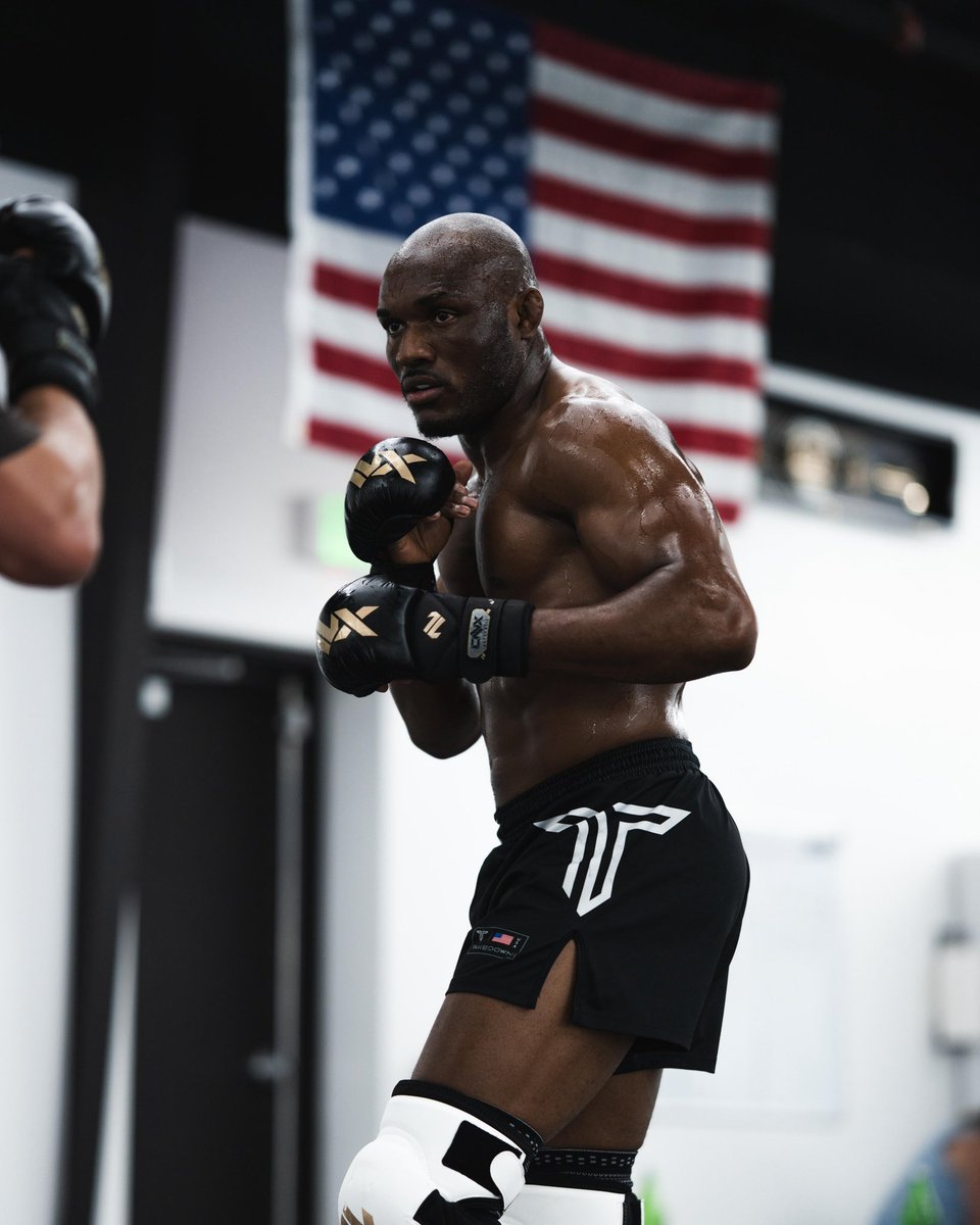 KAMARU USMAN tweet media