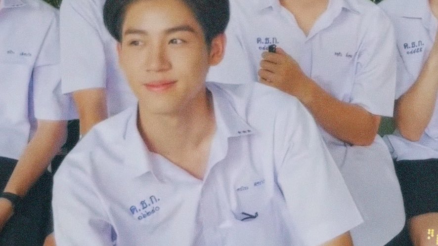 j7Q30i's tweet photo. เขาว่า โก๋ 2 — คณิณ ศิริธารา เป็นตัวท็อป ด.ธ.ก. ว่ะ

#Almondbabybigboy #WhenOrangesFall https://t.co/rvAum3b448