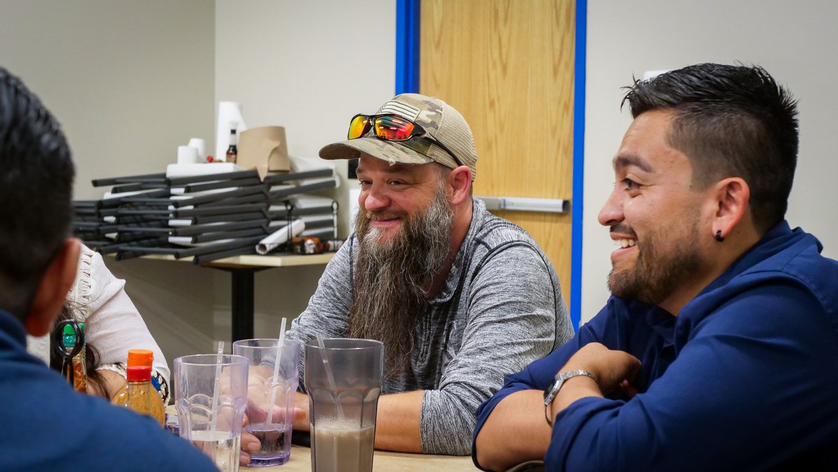latinocenterorg's tweet photo. 🙌 Huge shoutout to our amazing Siembra ERG members! Your dedication, time, and guidance will inspire the next generation of professionals to grow and succeed. 

👉 Interested in getting involved?
🔗Learn more: https://t.co/jDEabt1O1v https://t.co/MjHbHZyCKh