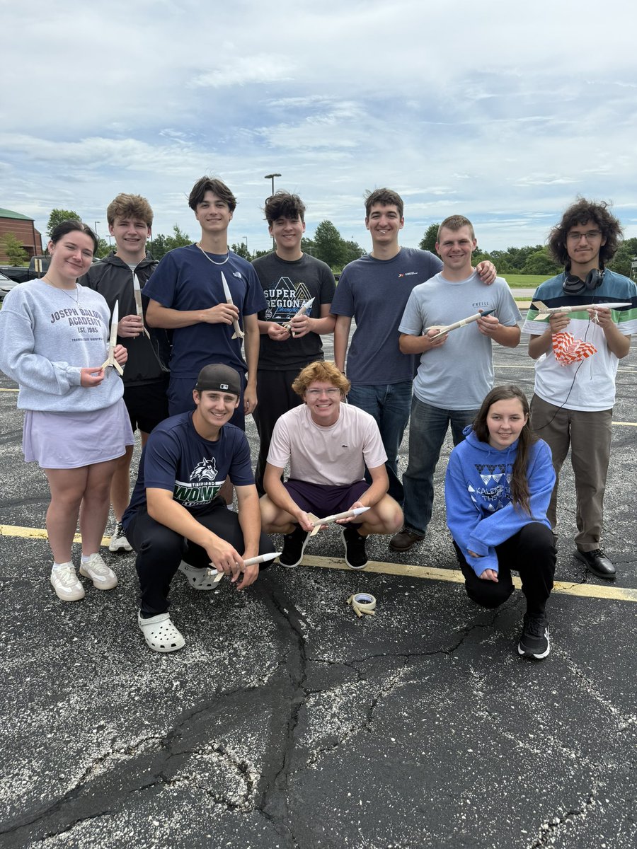 THS_Abert's tweet photo. Final day in Aerospace means Rocket Launches! What a fun year! https://t.co/PAPzaRkpcX
