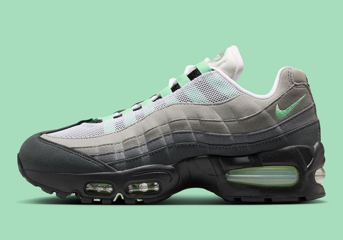 Sneaker News on X: 