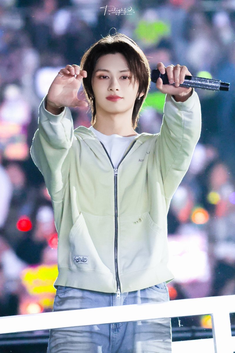 Happy 520～ #文俊辉 #JUN #Junhui #ジュン #준 #문준휘 #SEVENTEEN