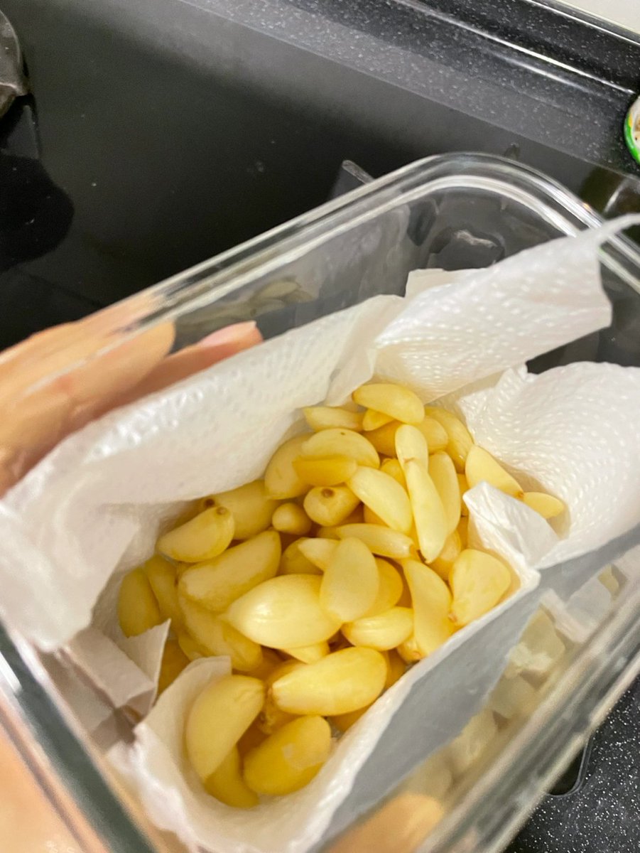 Mayyce's tweet photo. 初めてこの機能を見つけました、これからはにんにくの皮むきで悩まなくて済みそうです😄 https://t.co/S27MIWb8rJ