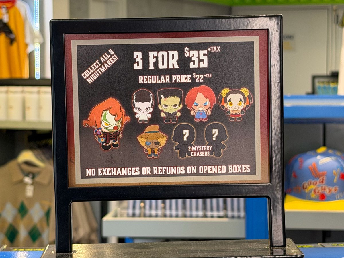 insideuniversal's tweet photo. Universal is now offering UNIVRS blind box minis at 3 for $35. @UniversalORL https://t.co/pinfuOihwY