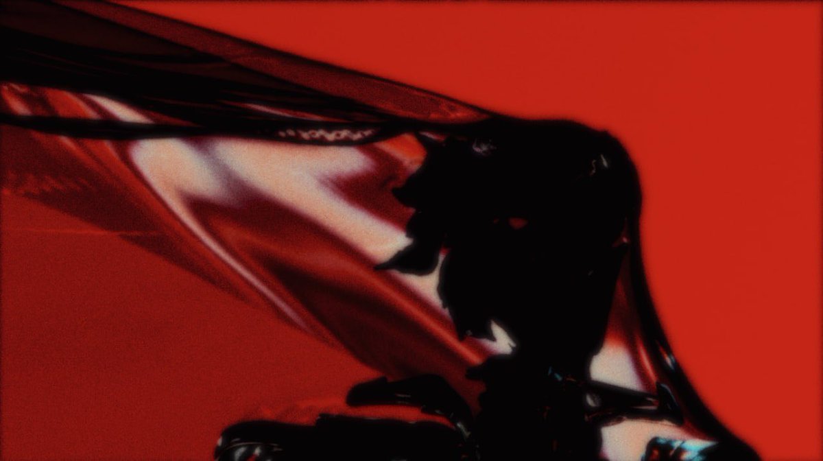 post_screw's tweet photo. RED. https://t.co/HLOkm6OG7R