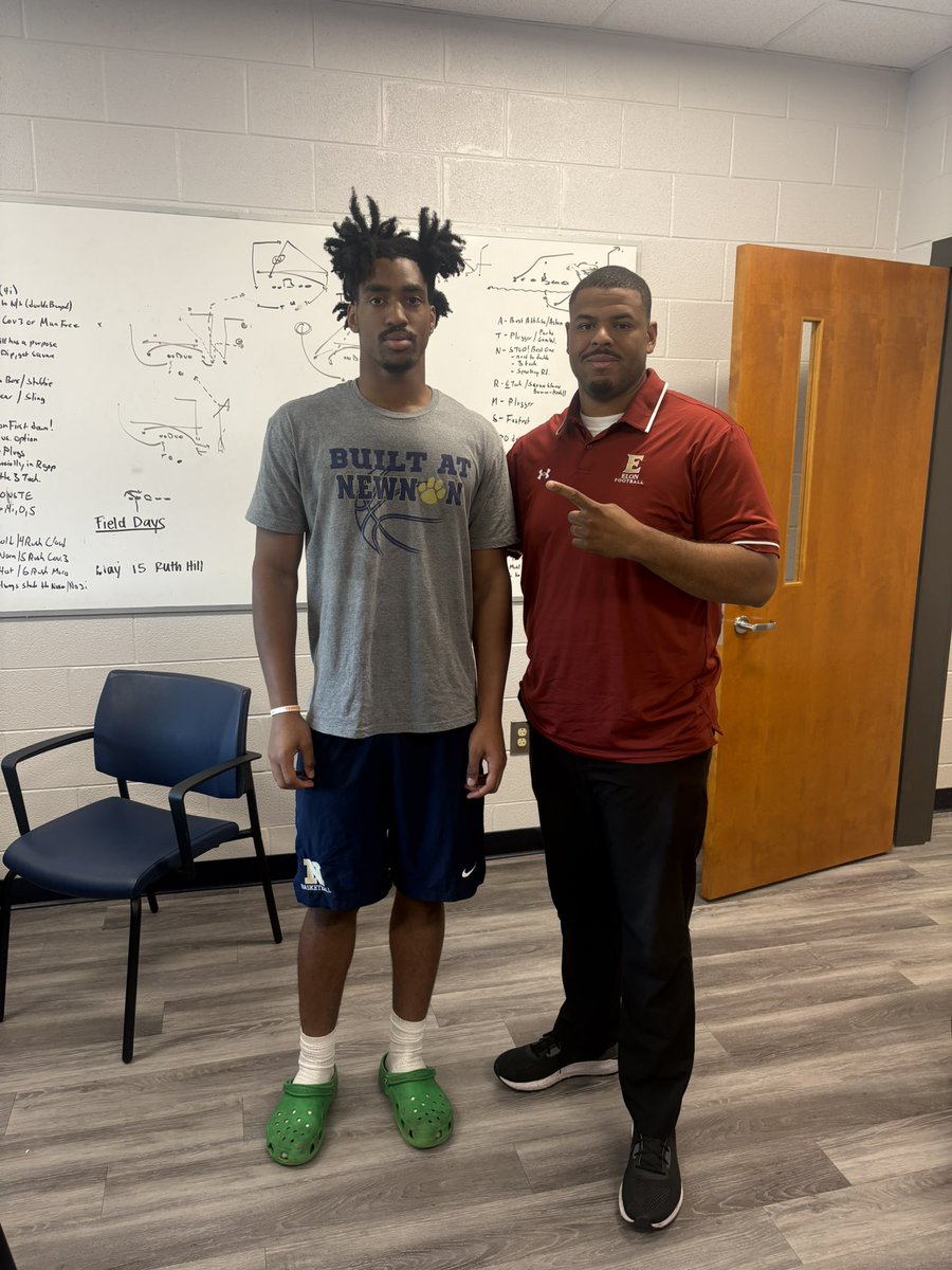 Number01280492's tweet photo. Thank You Elon University for coming by! https://t.co/xCET9FQPGW