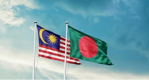 World_Affairs11's tweet photo. BREAKING:

Bangladesh and Malaysia prohibit entry of Israeli passport holders due to cutting diplomatic ties with it. https://t.co/HBBO3be3ij