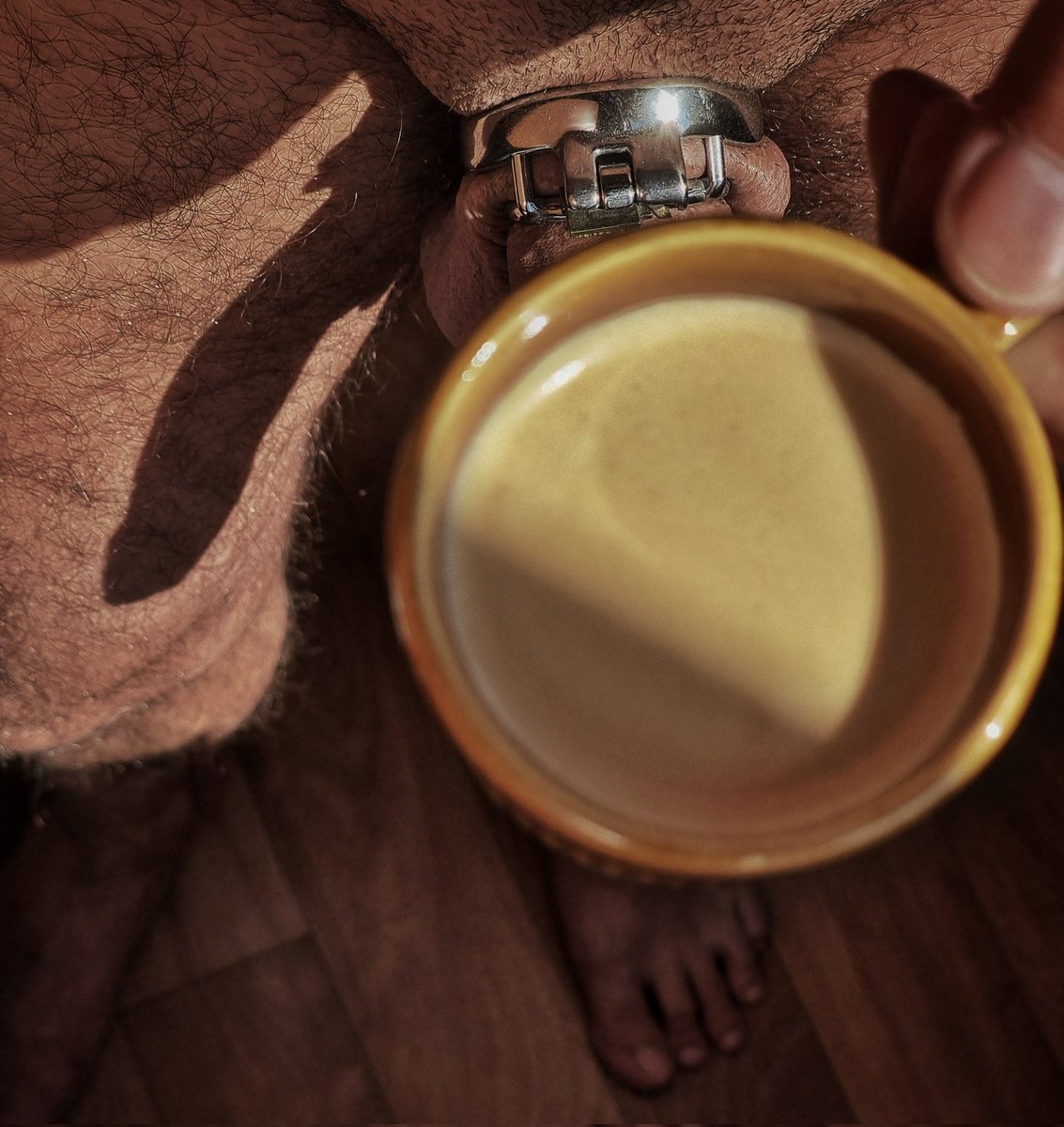 wojtimir19's tweet photo. 🇨🇿 Odpolední káva
🇬🇧 Afternoon coffee
🇵🇱 Kawa popołudniowa
#lockring #gayboy #nakedgay #nakedgayboy #nakedcoffee #czechgay #czechgayboy #furrygay #hairygay #gaybear https://t.co/tUTwPrr0Qd