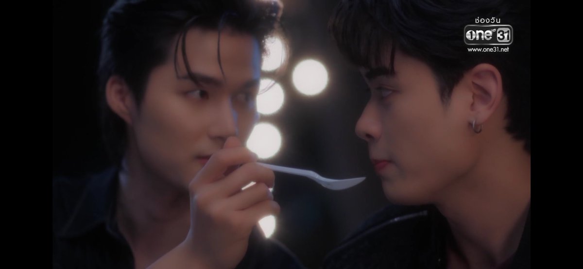 darattt_'s tweet photo. ของผมเผ็ดนะ คุณลองมั้ยยย 
แค่นี้ต้องป้อนด้วย อ่ยยย #MagicMoveEP5 https://t.co/63CPGwdd5U