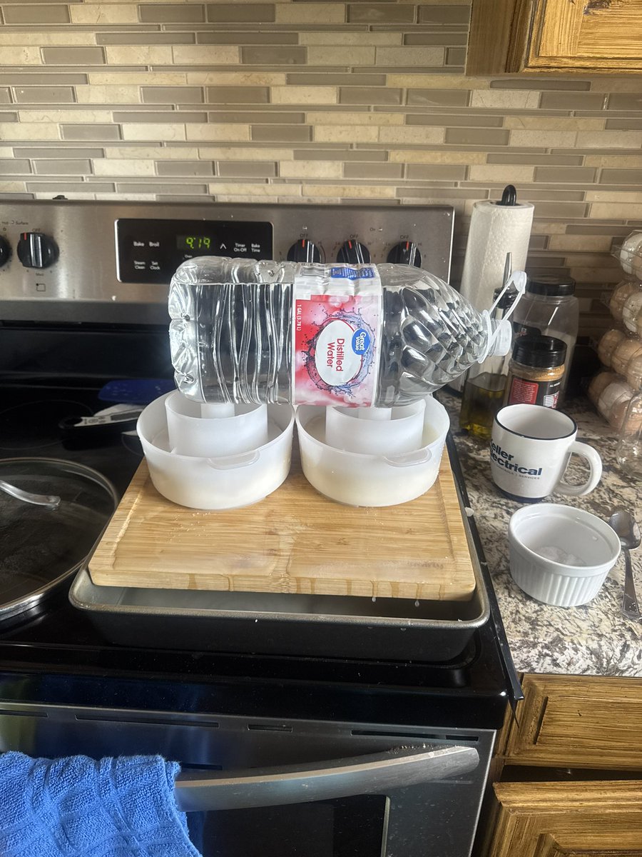 SideSnatch's tweet photo. I’m trying cheese making and I’m super excited for it! https://t.co/sp5GTLU1MB