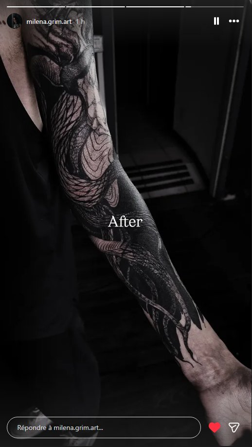 Iryldis's tweet photo. J'ai enfin fini mon tatouage commencer en décembre !! j'suis hyper content du rattrapage svp allez la follow elle mérite énormément avec le boulot qu'elle a fait https://t.co/eIMMwPjJTI https://t.co/N4gsFF59rI
