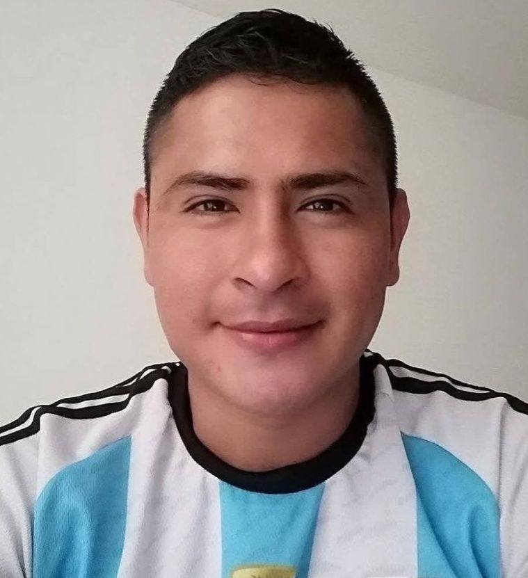 BerbeWalter's tweet photo. Joven exfutbolista de Montelíbano, Córdoba, murió tras accidente de tránsito en Barranquilla :lee la nota en el link  https://t.co/qXIgKtm7zf https://t.co/7xNLqo3XFS