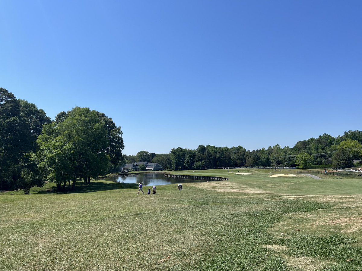 Catamounts's tweet photo. Another beautiful - but hot - day at the office for @CatamountMGolf redshirt sophomore Tyler Jones - headed to the back nine in round 2 at the NCAA Men’s Golf Winston-Salem Regional.

FOLLOW with LIVE SCORING: 
https://t.co/HslmaGJNim

#CatamountCountry | #CatsAreComing https://t.co/gzsJVzeS5l