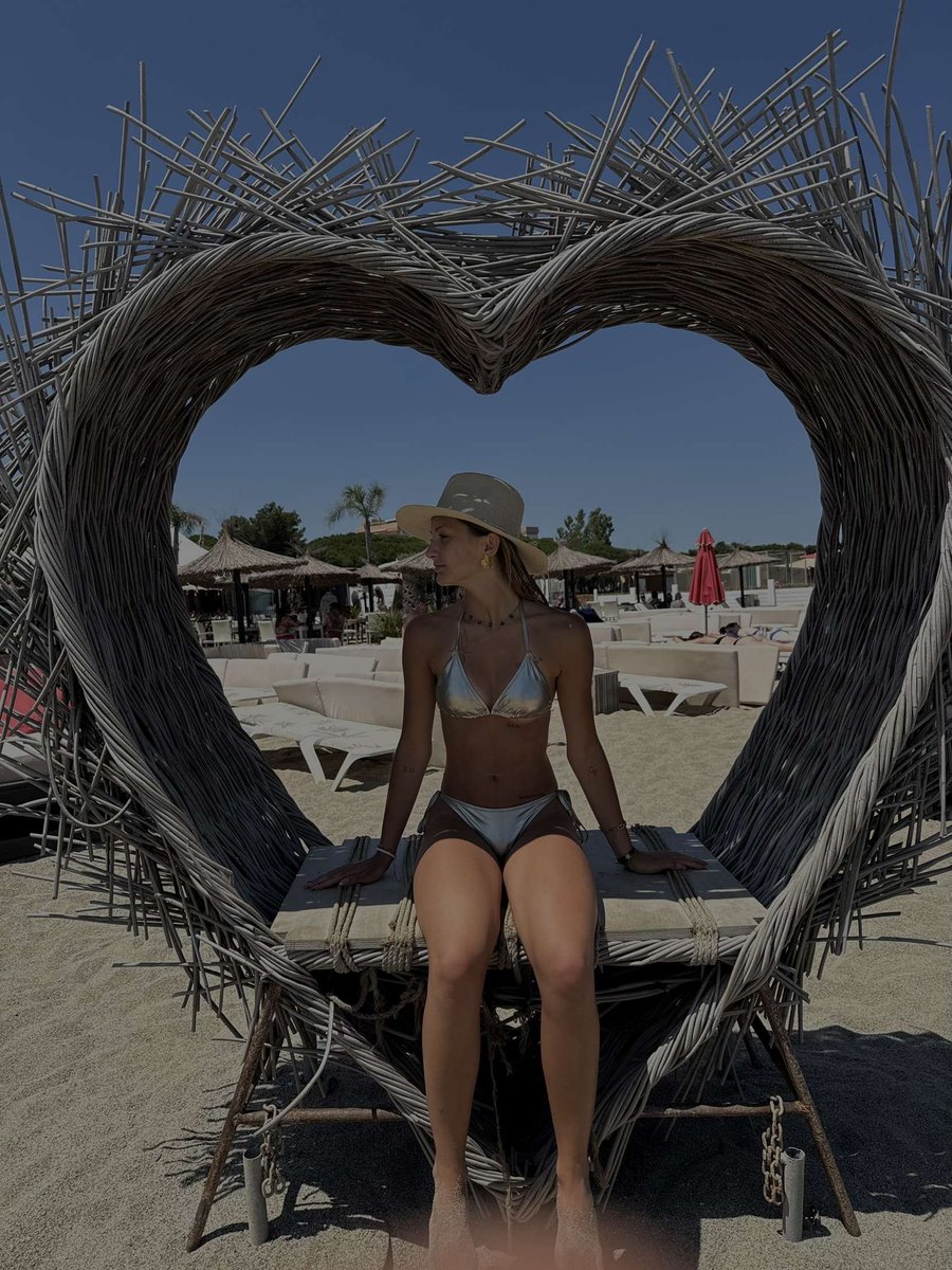 Lili tweet media