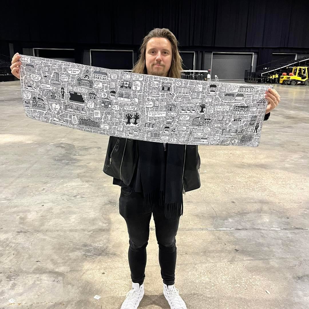 DaveDraws_'s tweet photo. Looking back to March last year when @TheCoopLive commissioned me to create a doodle scarf for @official_jcc, this was then gifted to him before his show at their arena! https://t.co/hzakaiYgMn