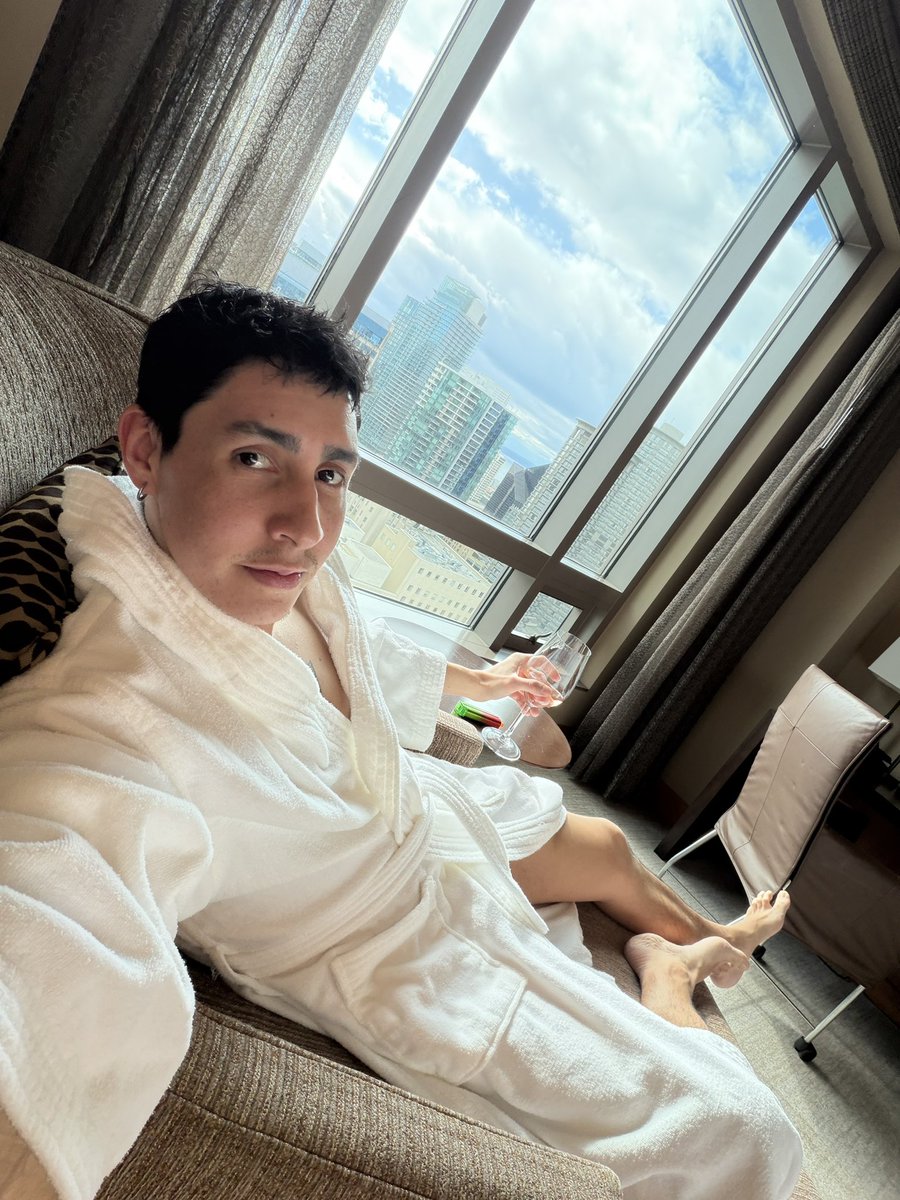 Ale Alejandro Ez tweet media