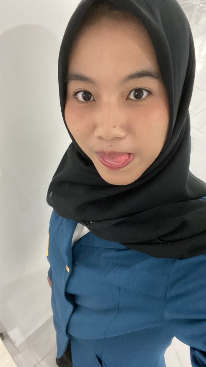 vivi tweet media