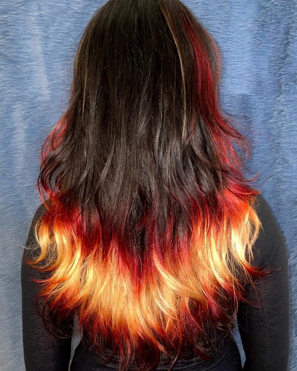 Deepa_xone's tweet photo. This hair colour 🔥 https://t.co/KRSwoZGCJg