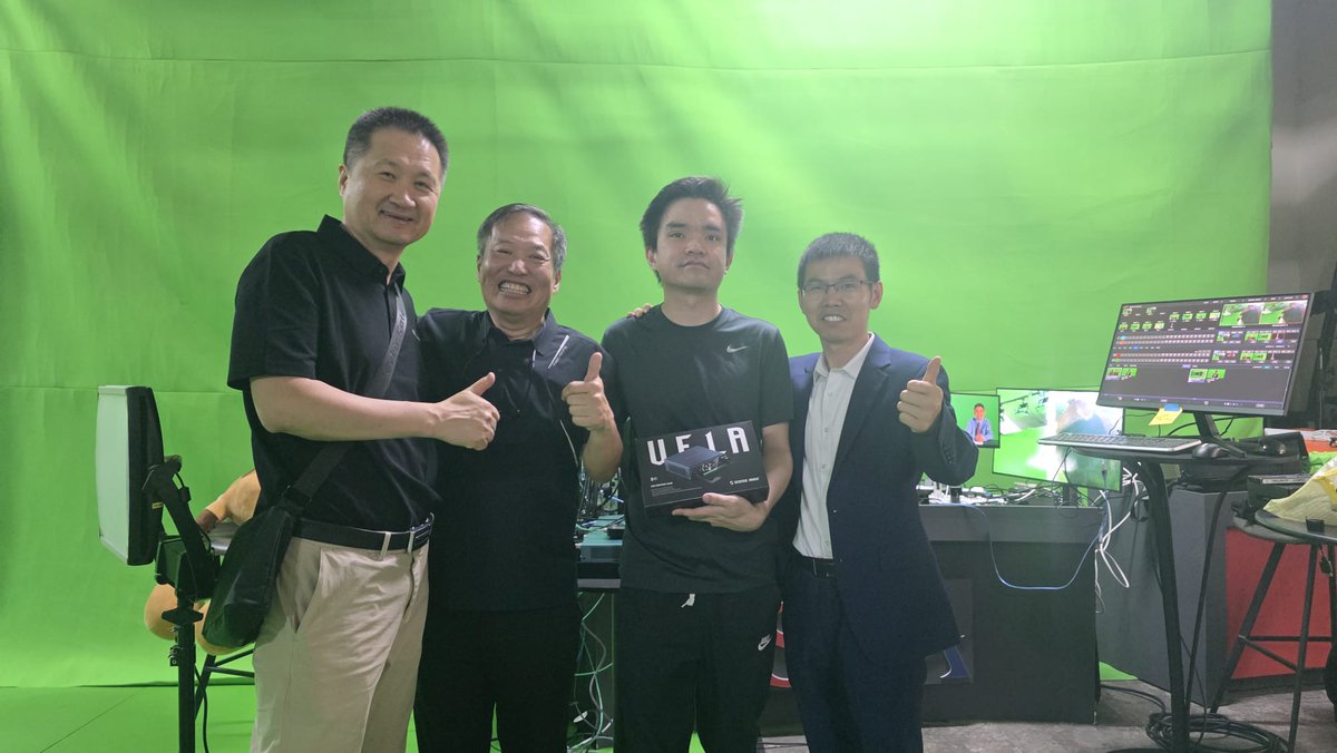 ScienceImage_cn's tweet photo. On the eve of  the #BroadcastAsia2026, the Science Image representatives had the privilege of visiting many of our Singaporean friends' beautiful studios. Special thanks to Robert's team for sponsoring our monitors for the exhibition and for helping us install them efficiently. https://t.co/Ea8Cf8LXuT