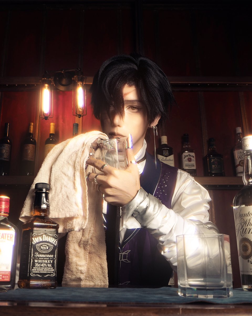 GokukaL's tweet photo. : 強くないものをたのむ!
◤◢◤🥃
『では……
モヒートがよさそうですね。』
🍸◢◤◢
無期迷途 ✧ PathtoNowhere
キャシアン ✧ @GokukaL
📷 @Kulori_Game
#無期コス #無期迷途
#PTNCosSpring #ptnshowcase #PTNArtSpring
#무기미도 #무기미도3_5주년 #무기미도3_5주년공모전
UID:122595546499308