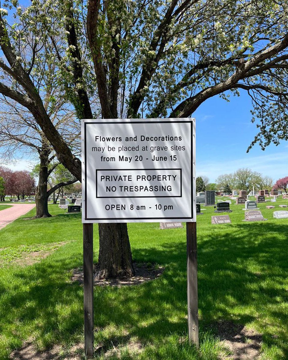 OrangeCityIA's tweet photo. Flowers and decorations may be placed at grave sites from May 20 - June 14 and need to be removed by June 15 of each year. This is to allow efficient mowing and maintenance of the cemetery. This applies to anything that is not permanently attached to the base or gravestone. https://t.co/4L3RO5zqGY