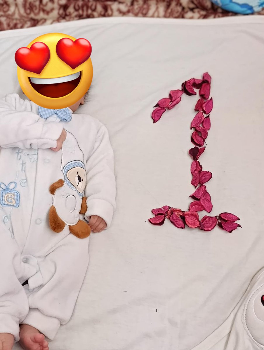 AsmaS62373's tweet photo. My dear friends, brothers, and sisters, I am your sister from Gaza, a mother of a newborn baby. I need your help to buy milk and diapers. I haven't received any donations in a while, and my campaign is very weak. Please help me. 
https://t.co/j2tu4JRmmY https://t.co/QB4qfd0bVp