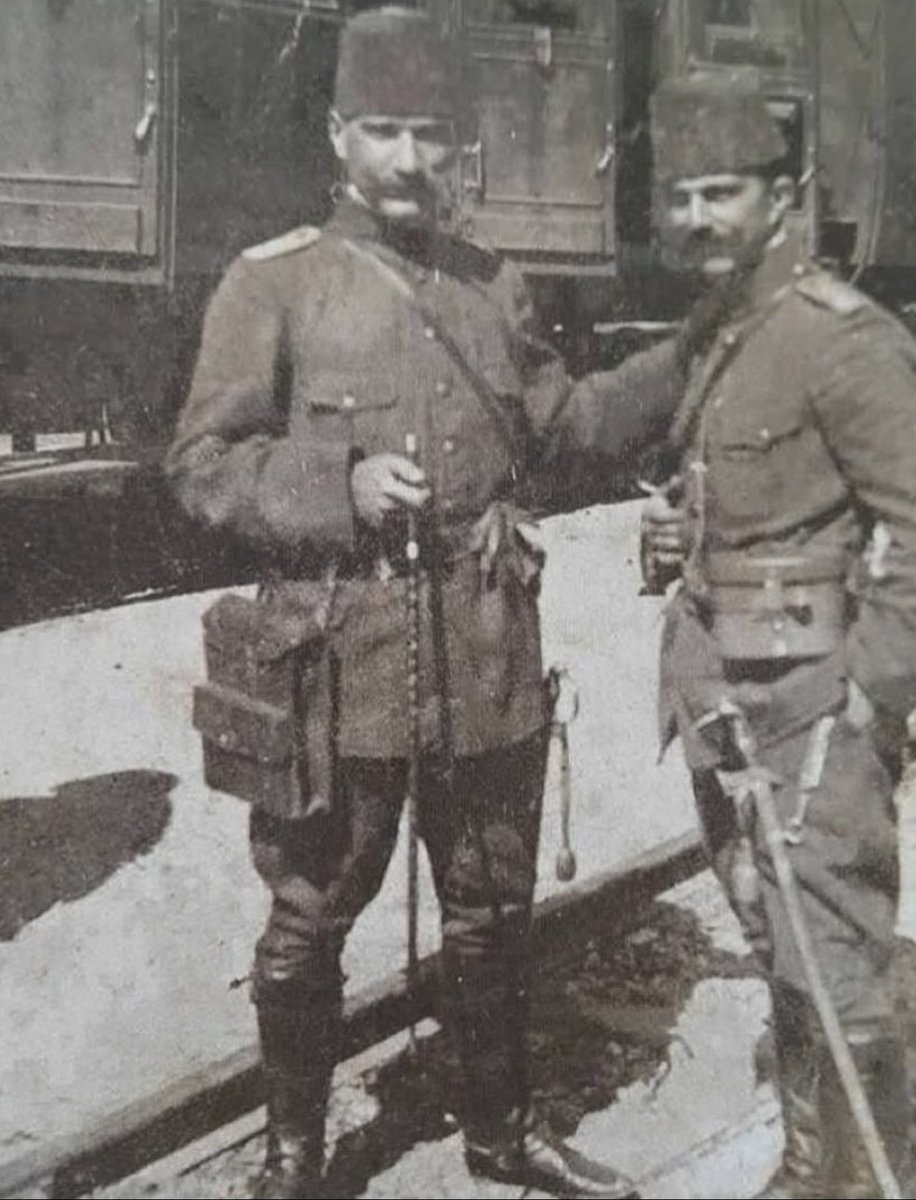 Sibeltash's tweet photo. Mustafa Kemal Atatürk, #19Mayıs1919 ’da Samsun’da milli mücadeleyi başlatır. Amasya, Erzurum,Sivas’taki hareketin, kurulacak yeni devletin adımları burada atılır. Bu kararlılık Türk milletine özgür bir hayat verir. Atatürk’ü ve silah arkadaşlarını minnet ve saygıyla anıyorum. 🌹 https://t.co/gvZBmNOpuq
