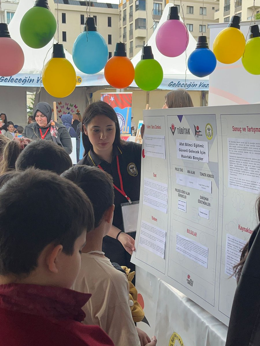 SultanbeyliAndL's tweet photo. 🧪✨ Sultanbeyli Anadolu Lisesi olarak TÜBİTAK Proje Şenliği’nde yerimizi aldık!

#TÜBİTAK4006 #BilimŞenliği #STEM #GençMucitler #SultanbeyliAnadoluLisesi

@tc_istanbul 
@tcsultanbeyli
@sultanbeyli_mem
@istanbulilmem
@tcmeb
@sureyyaaydinmeb
@alitombastr 
@SultanbeyliKM https://t.co/FzqO6mH9up